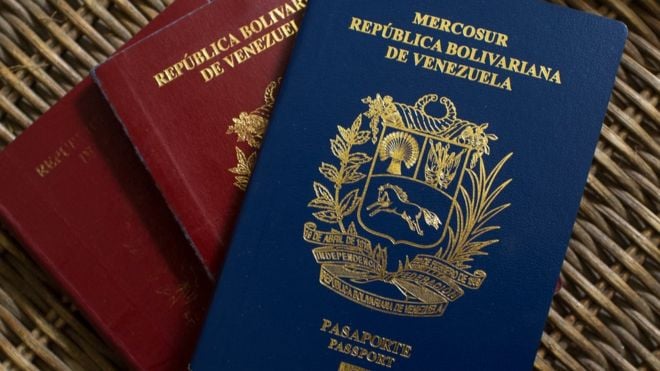 Ecuador exigirá pasaporte a venezolanos para «garantizar su seguridad» contra la trata de personas