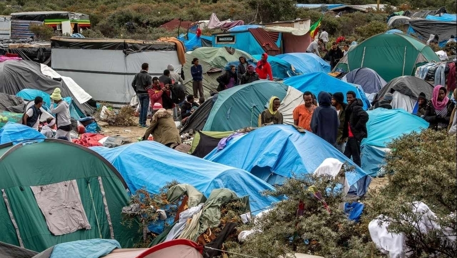 Francia concede estatus de refugiado a más de 40 migrantes de Sudán