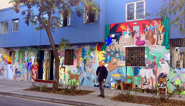 Redolés, Pedro Greene y Las Cantoras del Barrio inauguran mural del pintor Andrés Titi Gana