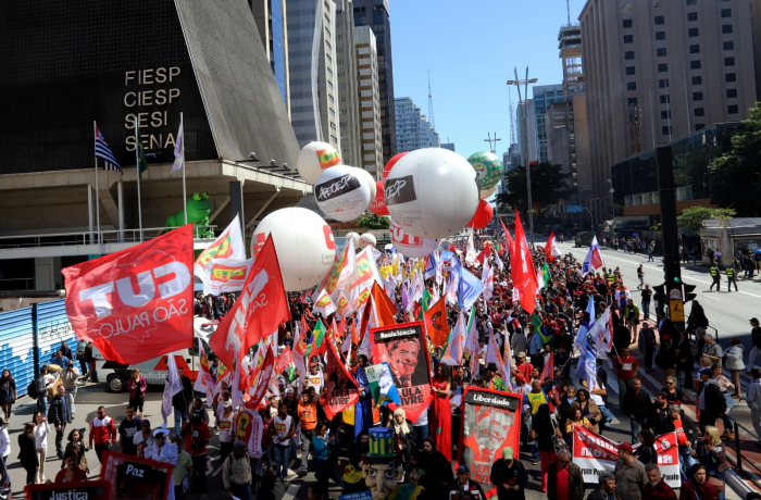 (Fotos) Trabajadores de Brasil dicen «basta» a las políticas de Michel Temer