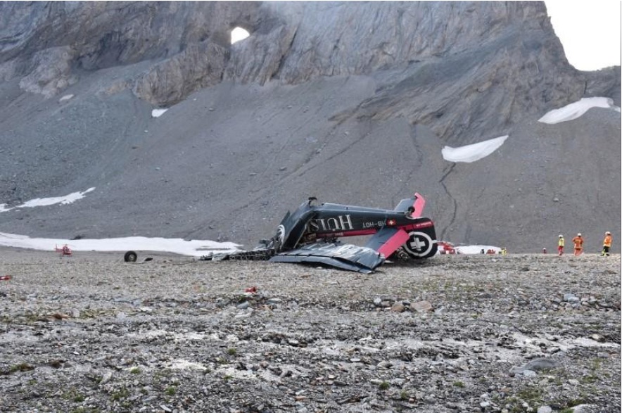 Accidente aéreo en los Alpes suizos deja saldo de 20 muertos