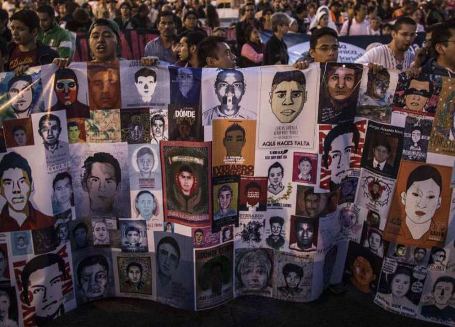 (Video) Desmienten a Peña Nieto por contradicciones en investigación de Ayotzinapa