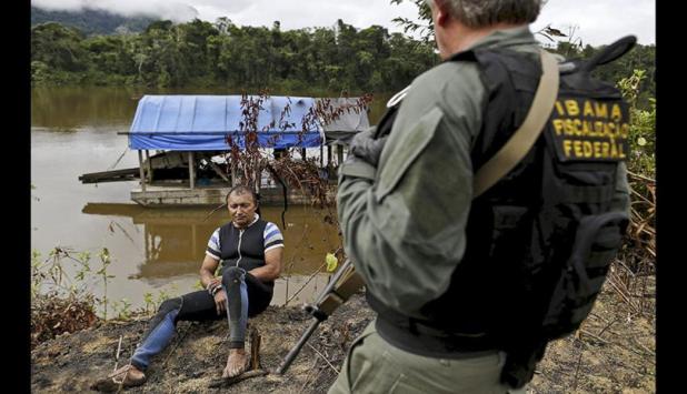 Desmantelan grupo que explotaba oro ilegalmente en áreas indígenas de Brasil