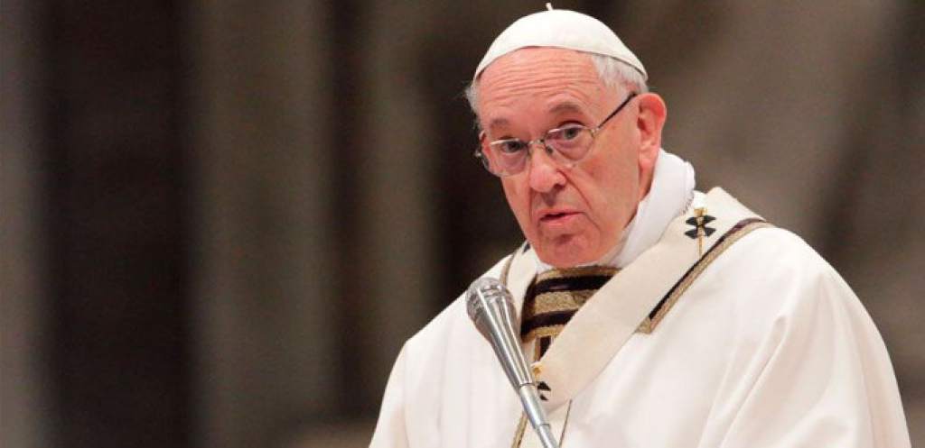 El Vaticano acomoda discurso del Papa sobre homosexualidad y quita la palabra «psiquiatra» del texto oficial