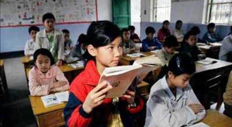 China presentó informe anual de inversión en materia educativa