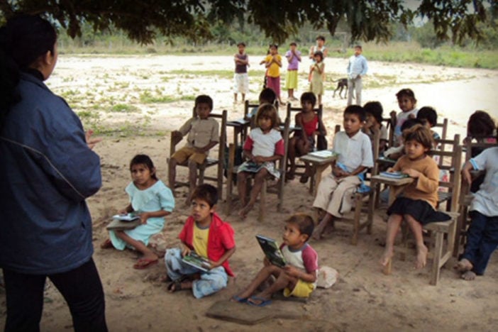La desigualdad educativa en México impacta en los niños indígenas