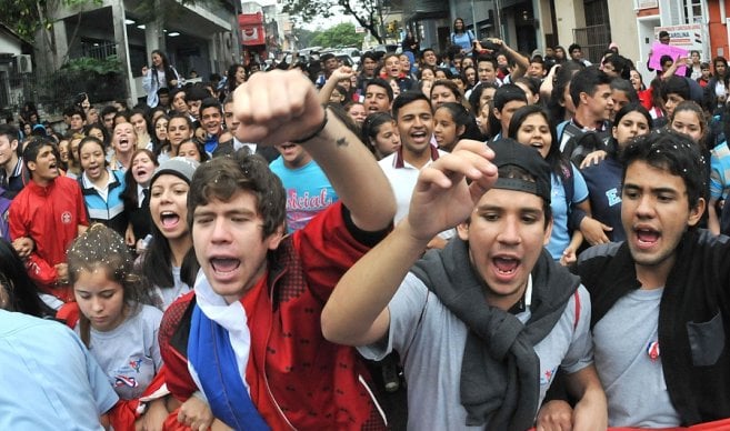 Corrupción en el Congreso paraguayo causa indignación en la población