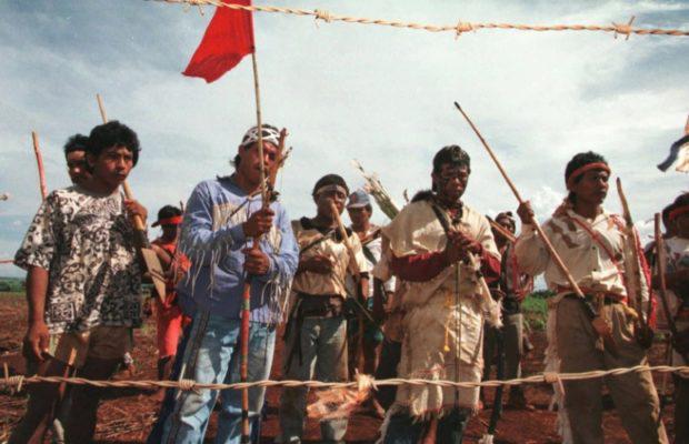 (Video) La Policía Militar del Brasil desaloja a indígenas guaraní kaiowá de sus tierras ancestrales