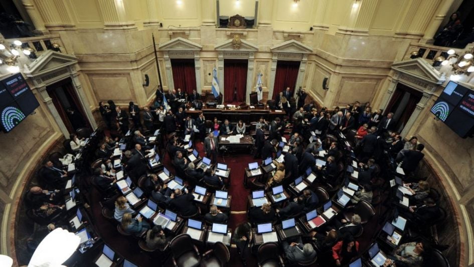 Senado de Argentina dice no a la ley de aborto