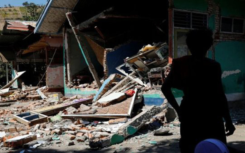 Cerca de 600 personas murieron en terremotos registrados en Indonesia