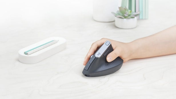 (Video) Lanzan al mercado tecnológico nuevo mouse vertical