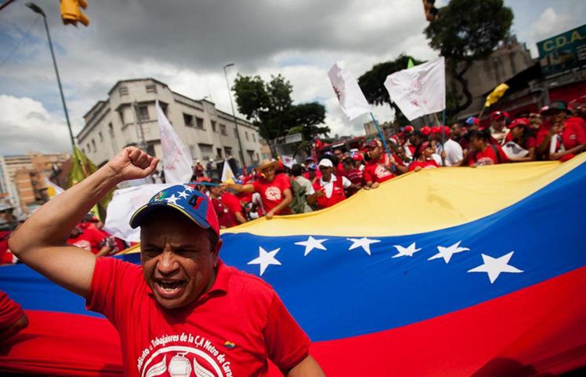 Gran Marcha Roja por la Paz: Habitantes de los 23 estados y la capital venezolana rechazan plan de magnicidio contra Maduro