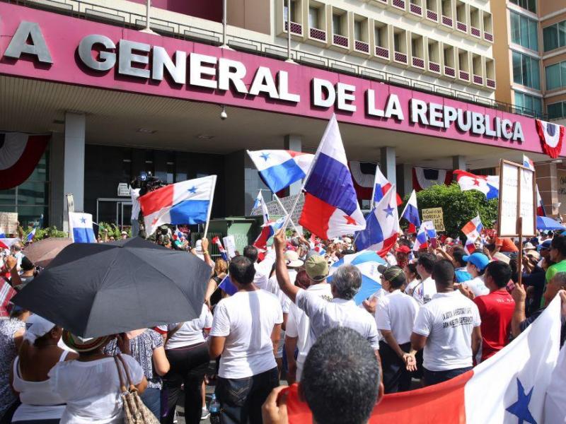 Movimientos sociales de Panamá protestan en las calles y exigen transparencia judicial