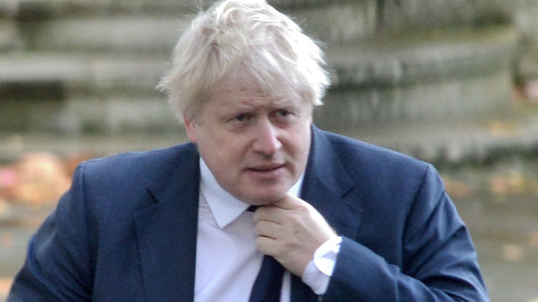 Acusan de Islamofobia  al ex canciller británico Boris Johnson