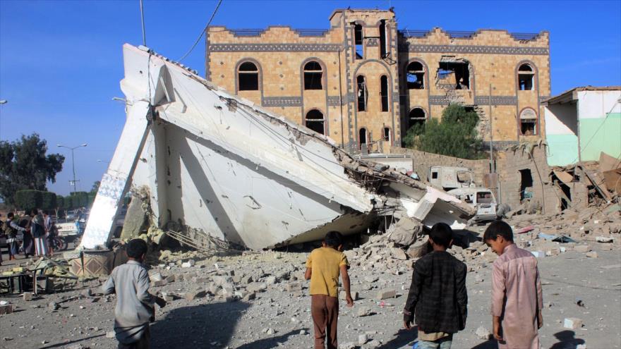 Coalición saudí vuelve a bombardear zonas residenciales en Yemen