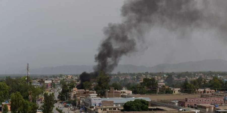 Talibanes atacan con cohetes ciudad afgana de Ghazni