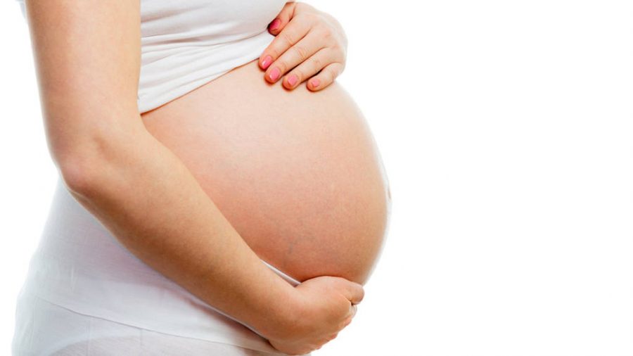 Insólito: Mujer logra embarazarse de dos hombres distintos al mismo tiempo