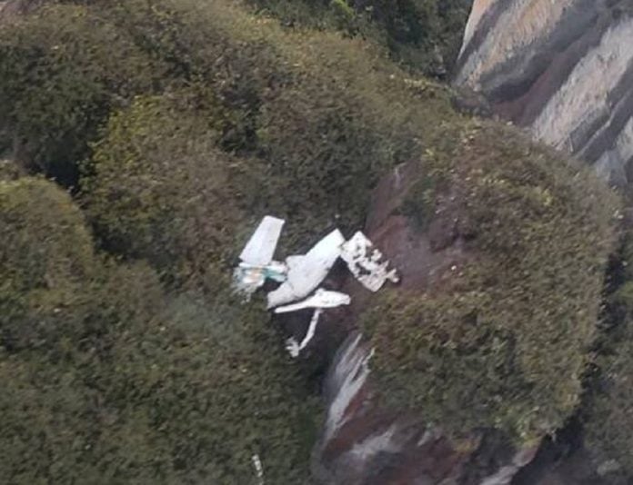 Avioneta desaparecida choca contra pared de piedra en el «callejón del diablo»