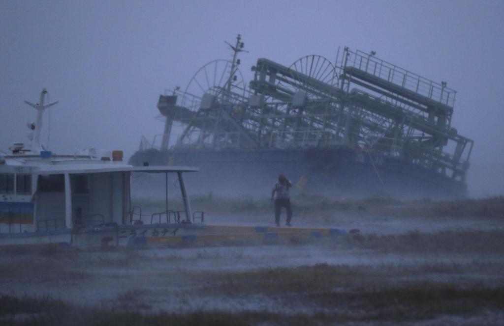 La llegada del Tifón Trami a Japón ocasionó al menos 51 heridos