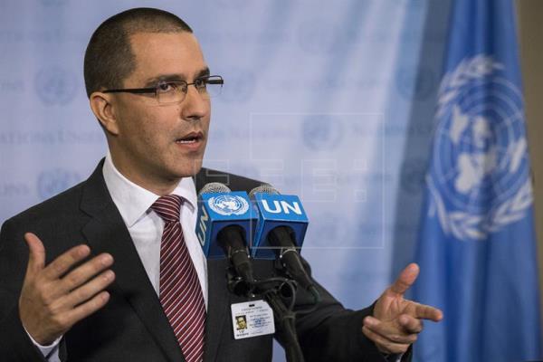 Canciller venezolano: EE. UU. pretende destruir la Corte Penal Internacional