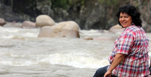 Justicia hondureña hace oídos sordos a familiares de Berta Cáceres