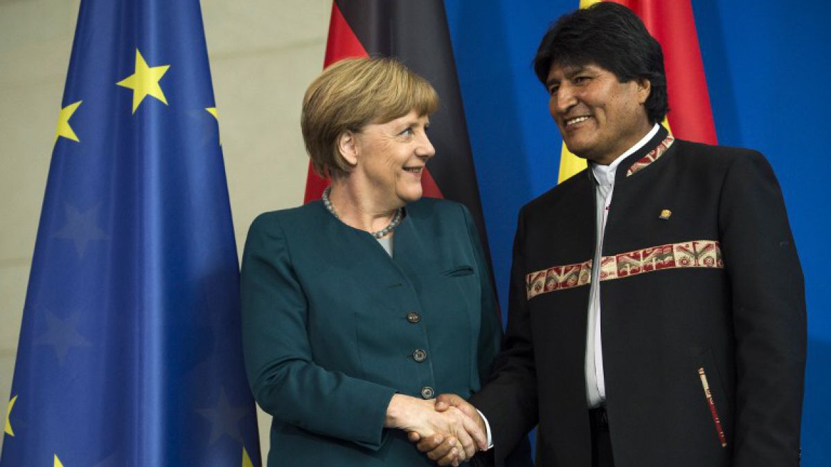 Evo Morales invita a Angela Merkel a visitar Bolivia