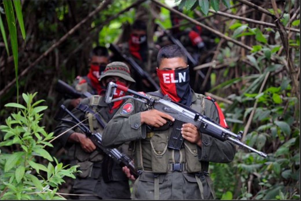 ELN libera a tres militares colombianos que mantenía secuestrados