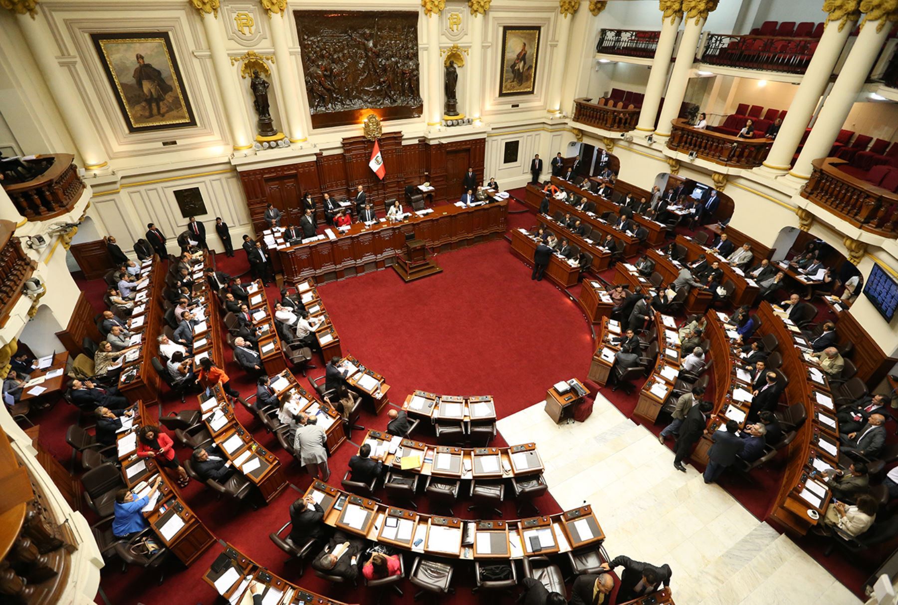 Congreso de Perú otorga voto de confianza al Gobierno y acaba con la tensión política