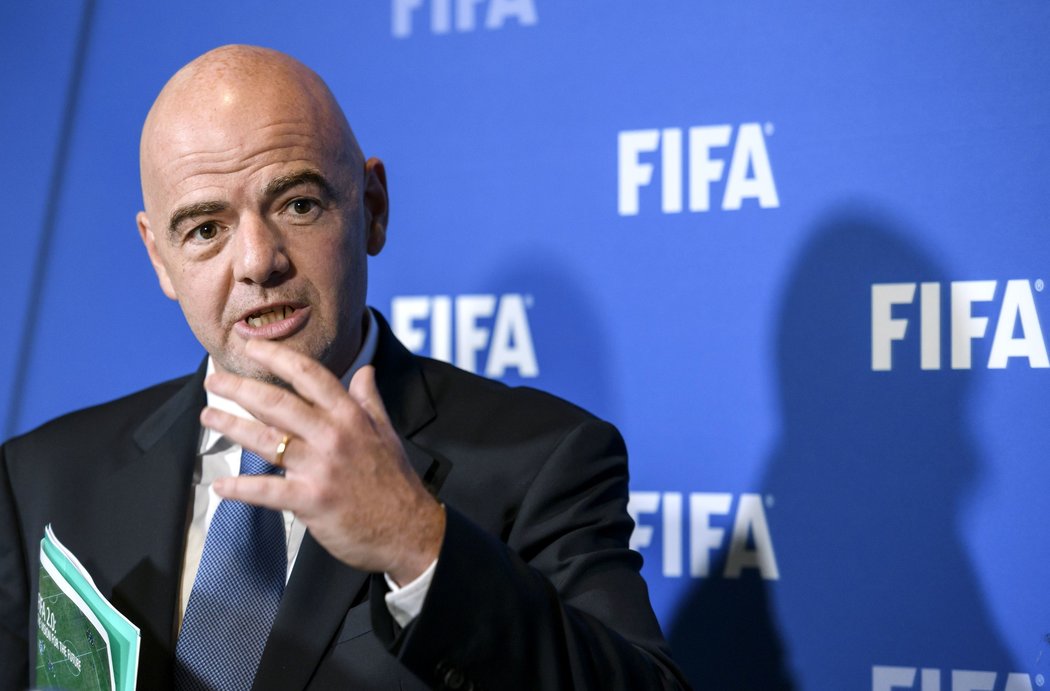 La FIFA se plantea restringir las cesiones de jugadores a otros clubes