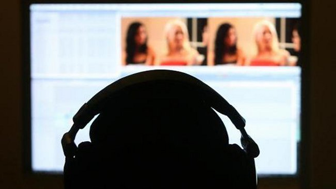 Más que el promedio mundial: Chilenos tienen hasta un 23,3% de riesgo de tener uso problemático de pornografía