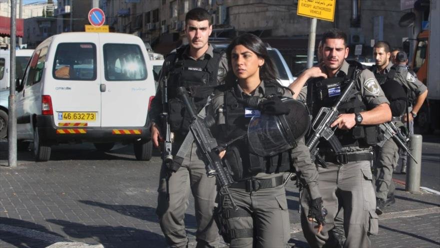La policía israelí mata a un palestino que supuestamente intentaba apuñalar a un agente