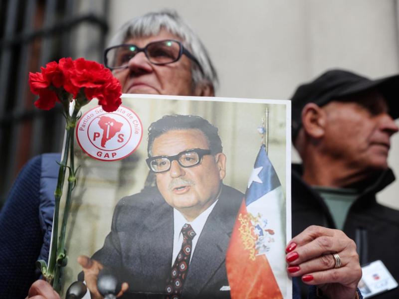 La Izquierda Diario: A 45 años del golpe en Chile las Fuerzas Armadas continúan en contra de los intereses del pueblo