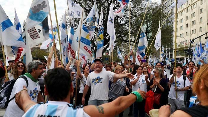 paro nacional en argentina contra macrí