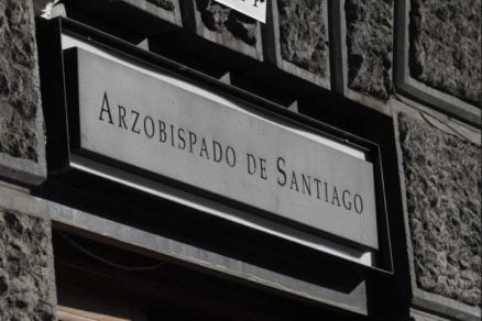 Arzobispado pidió disculpas por manual de conducta que recomendaba a sacerdotes «no dormir con niños»