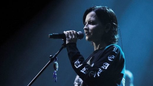 ¿Alcohol? Revelaron la causa de muerte de la vocalista de la banda The Cranberries