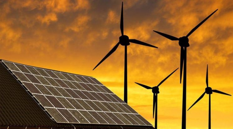 España: Fallo administrativo pone en riesgo el suministro de 60.000 MW de energía renovable