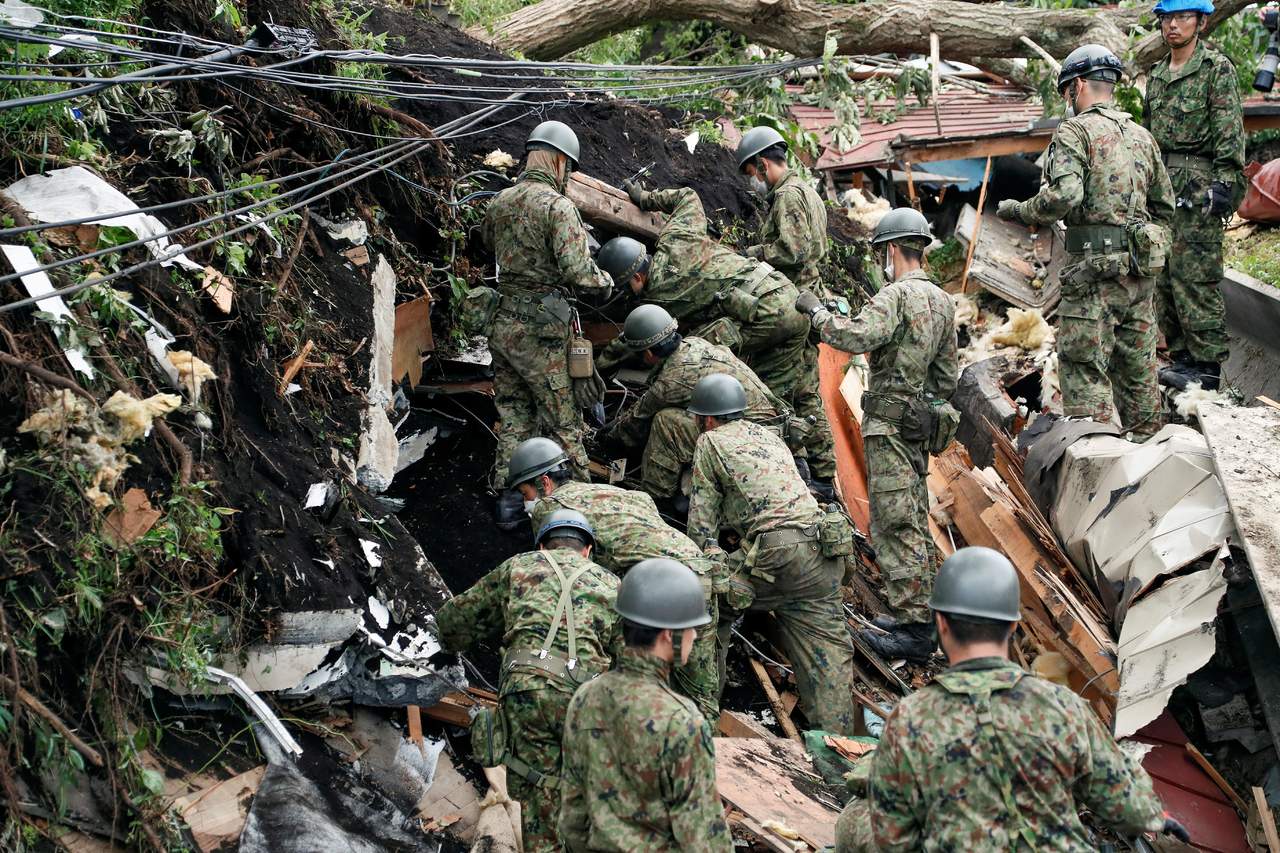 Aumenta a 18 el número de fallecidos en Japón tras el terremoto de magnitud 6.7