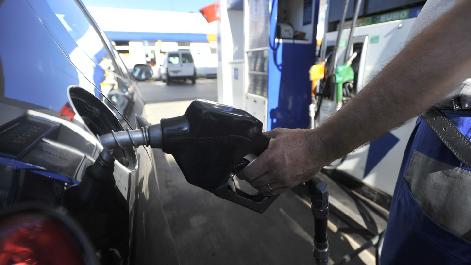 ¡Otro golpe al bolsillo! Aumentan precios de combustibles en Argentina
