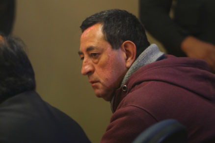 Mantienen prisión preventiva a ex canciller del arzobispado de Santiago