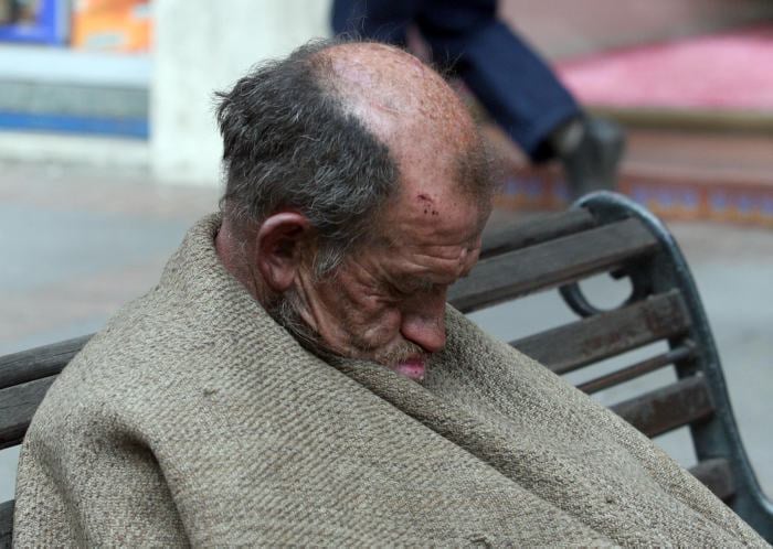 Inhumano: 1 de cada 10 adultos mayores en Colombia están en el abandono