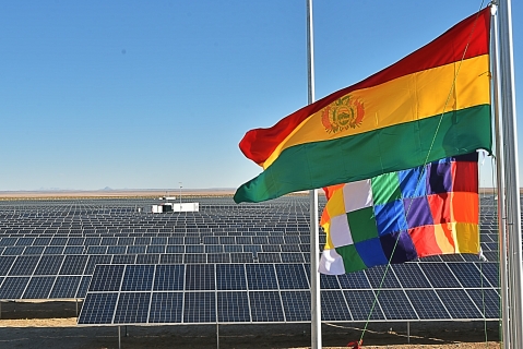 Bolivia inauguró la mayor planta de energía alternativa en su historia