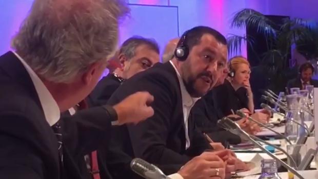 (Video) «A la mierda», la expresión del Canciller de Luxemburgo tras escuchar a Salvini