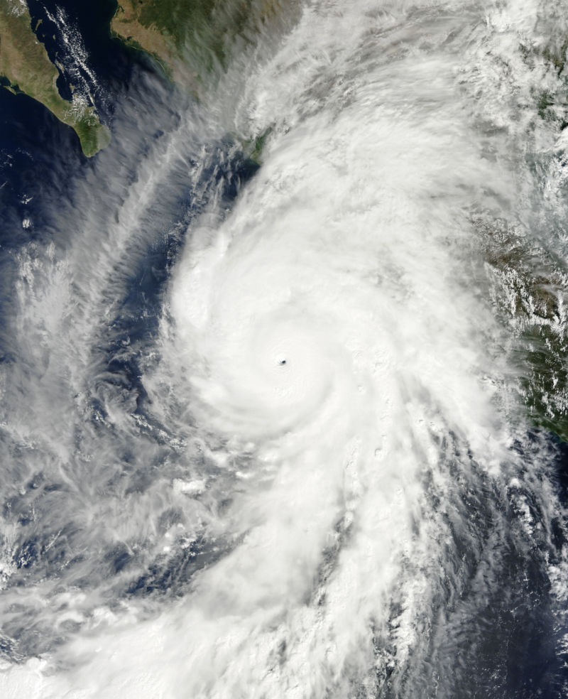 Científico chileno propone método para predecir el poder de las tormentas