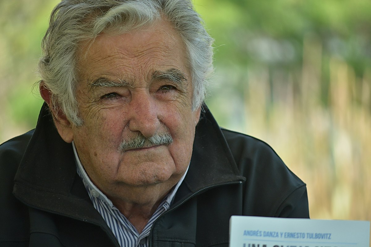 Expresidente José Mujica: «América Latina se tiene que avivar, sino seguimos con las venas abiertas»