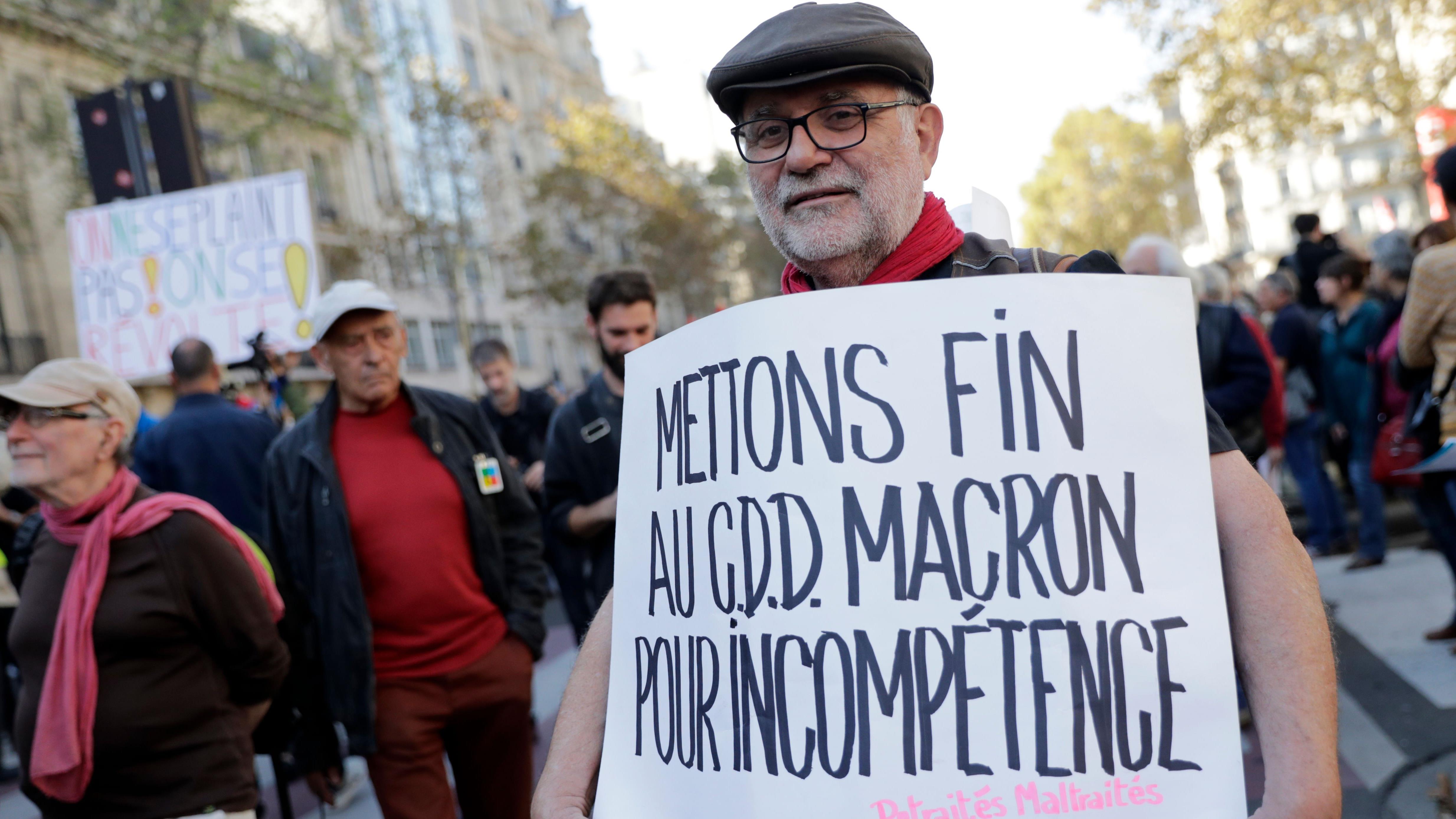 Francia paralizada por una huelga nacional de 24 horas en contra de las políticas de Macron
