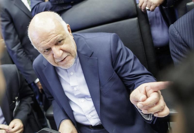 Irán señala la política internacional de Trump como responsable de inestabilidad en el mercado petrolero