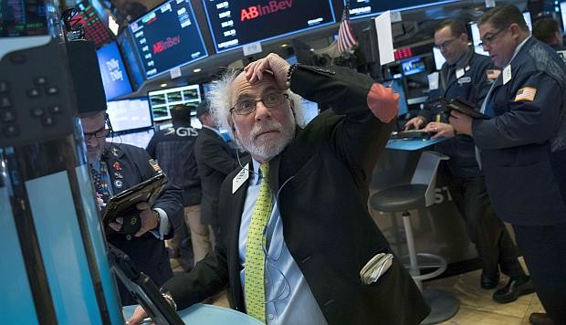 Wall Street registra la peor caída desde febrero y causa debacle en los mercados mundiales