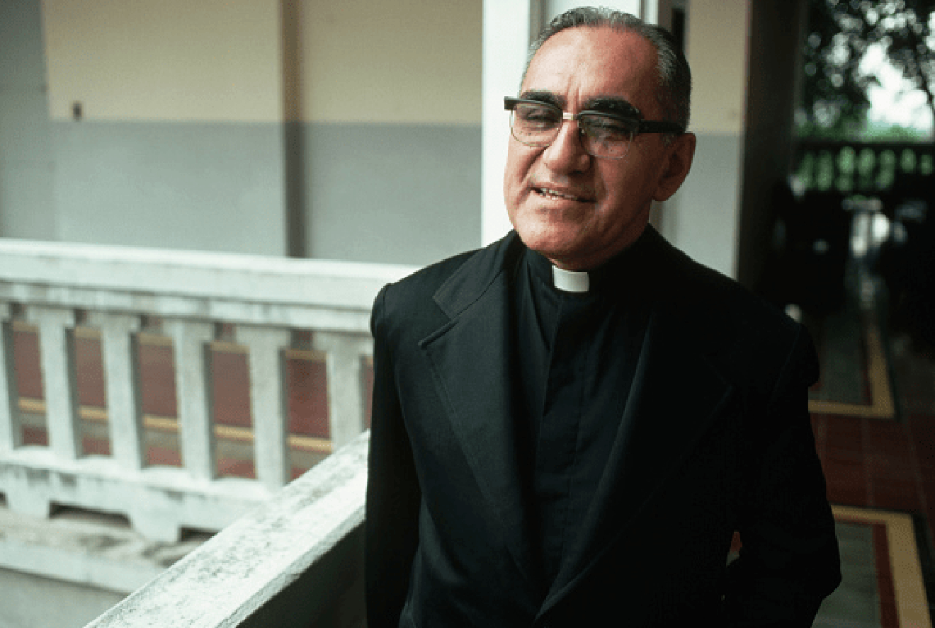 El papa Francisco canoniza al monseñor Óscar Romero