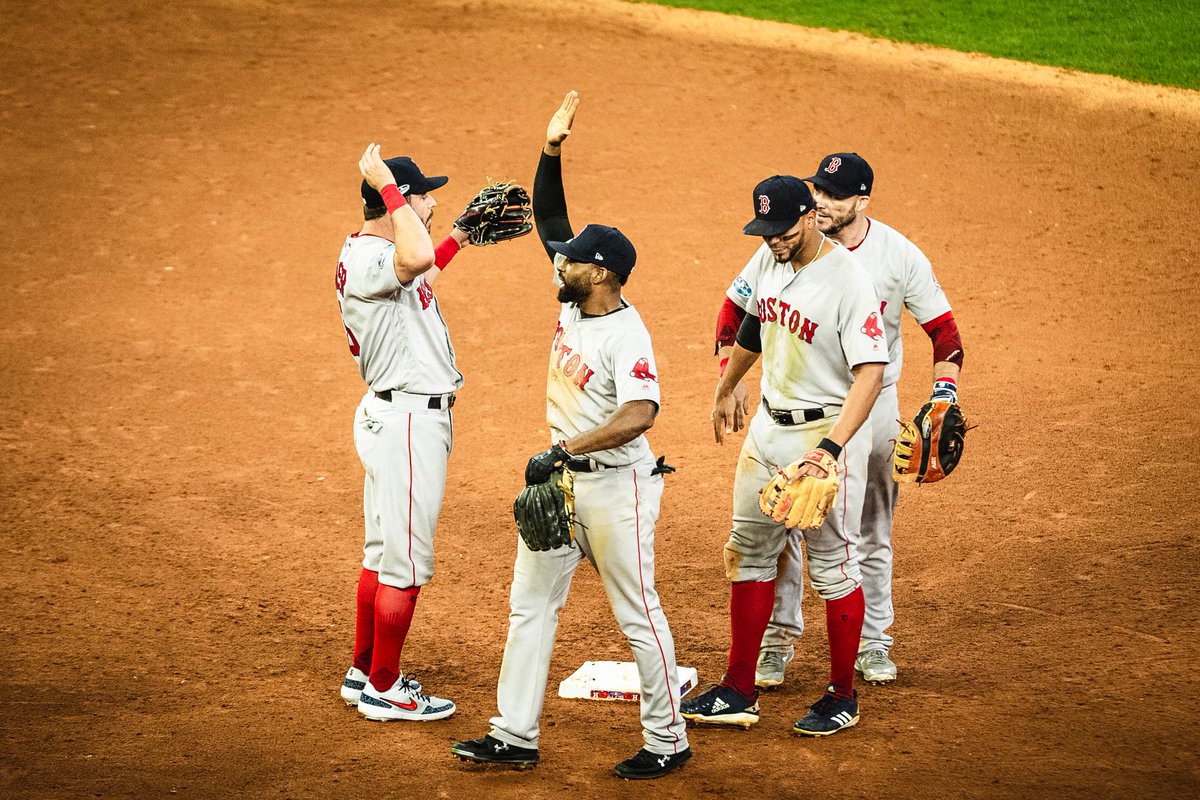 Boston a un paso de coronarse en la Liga Americana