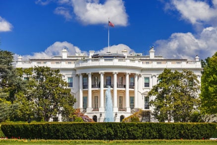 “La Casa Blanca debe estar embrujada”, afirma hija George W. Bush